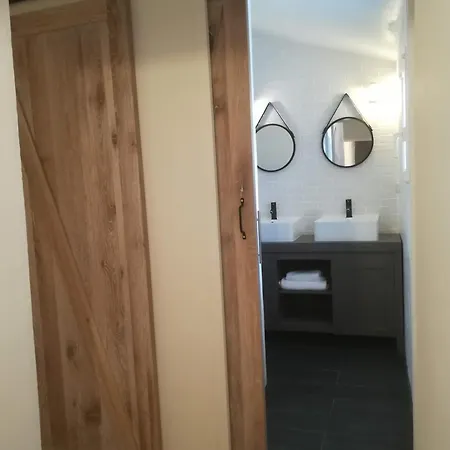 La Longere De Fred Et Line * La Garnache